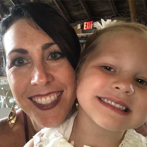 Meet your Posher, Crissie